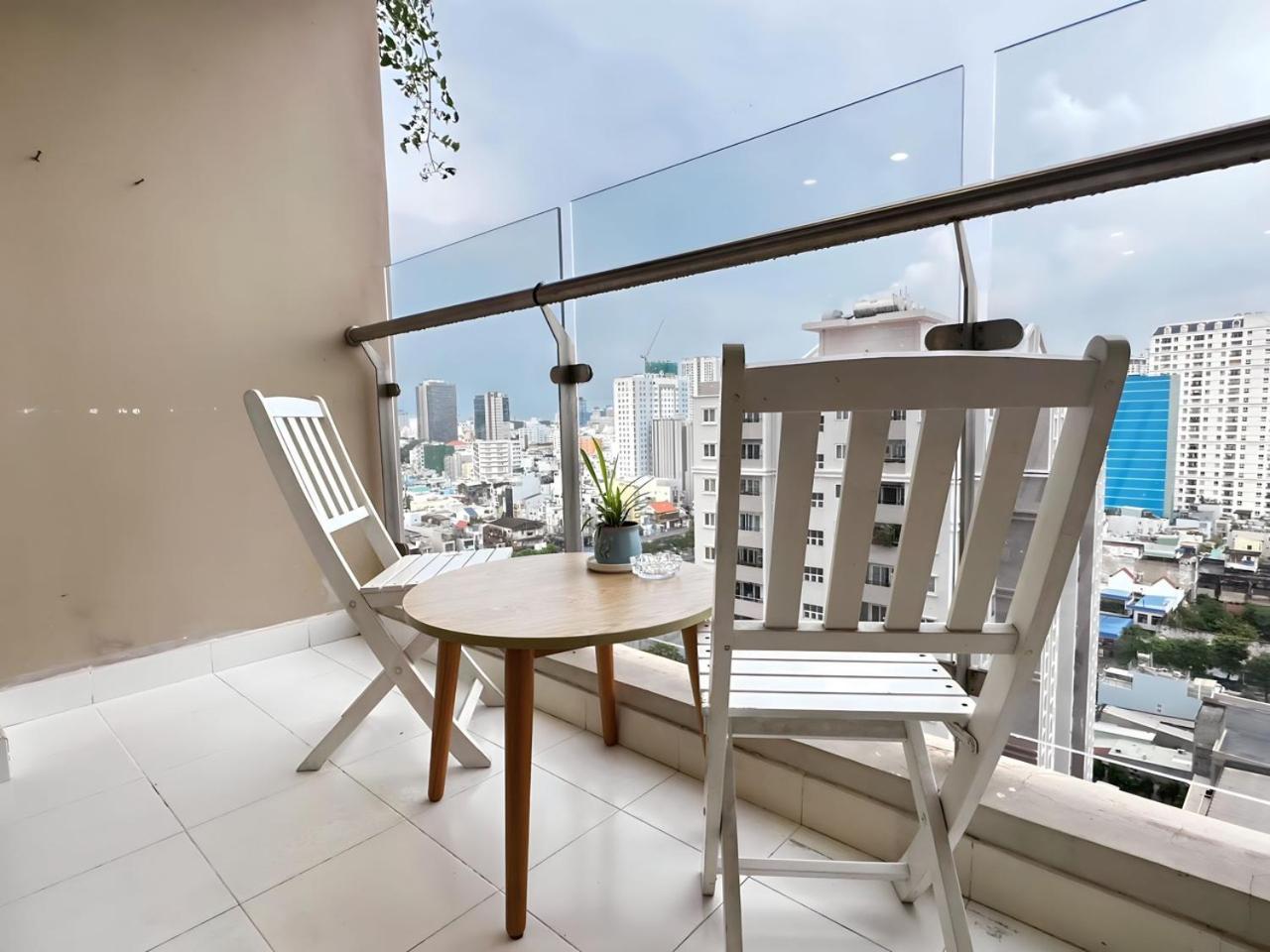 Yourhomes โฮจิมินห์ซิตี้ ภายนอก รูปภาพ
